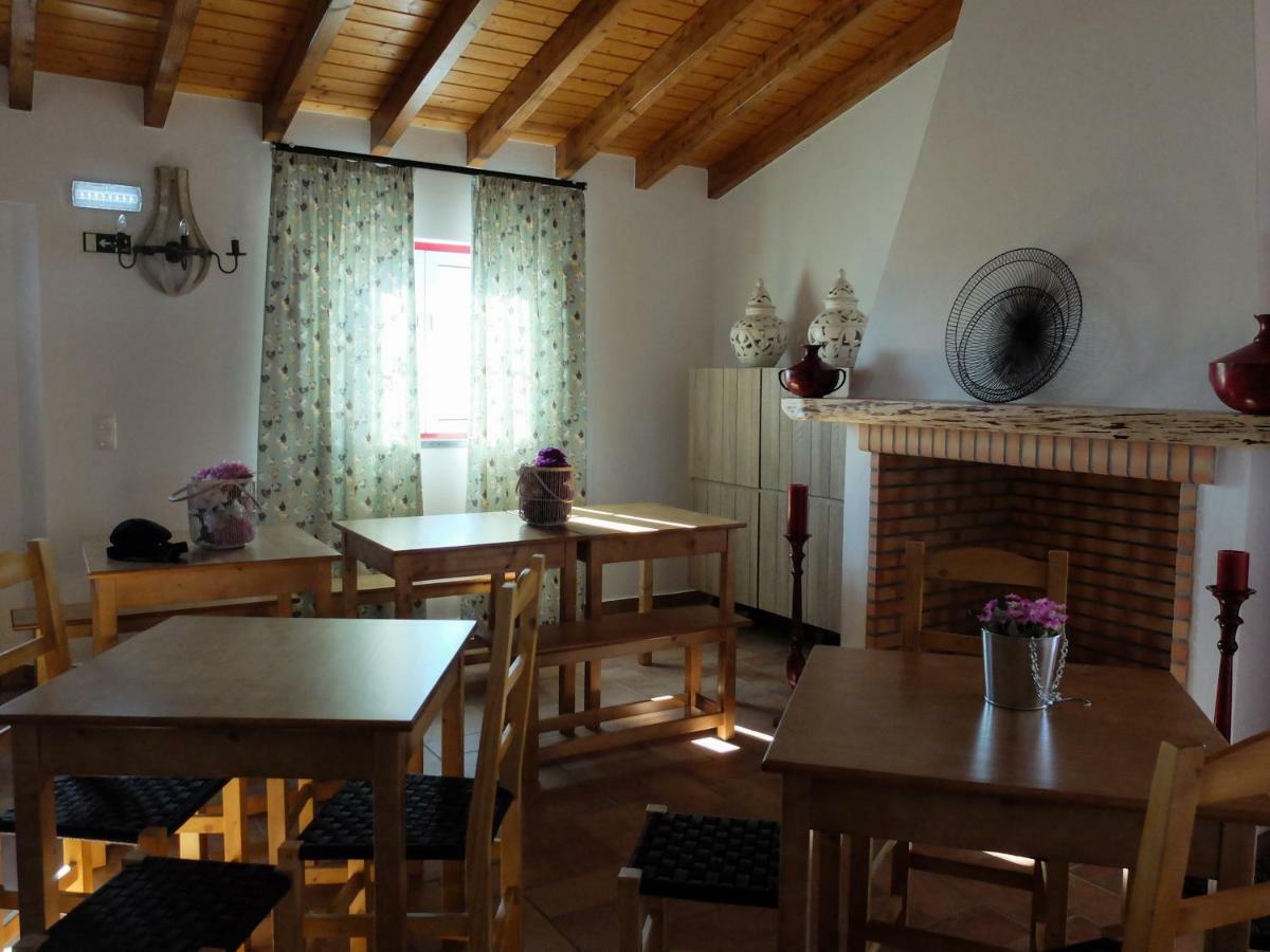 Gasthaus Vales Do Alentejo Bicos Exterior foto